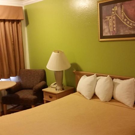 Kelseyville Motel Екстер'єр фото