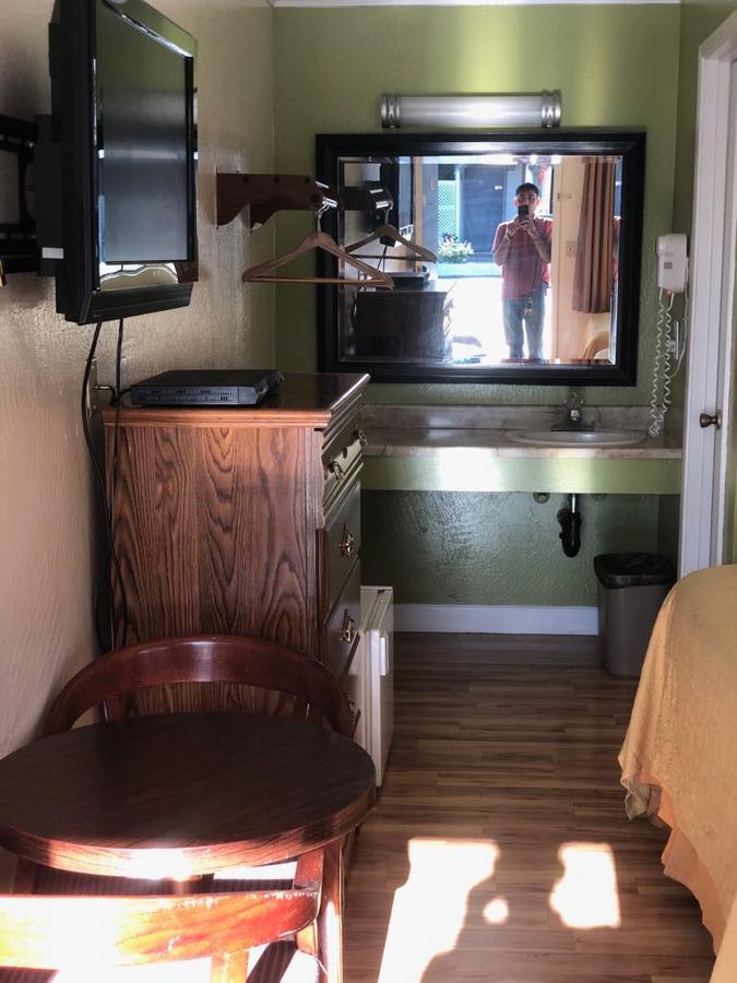 Kelseyville Motel Екстер'єр фото
