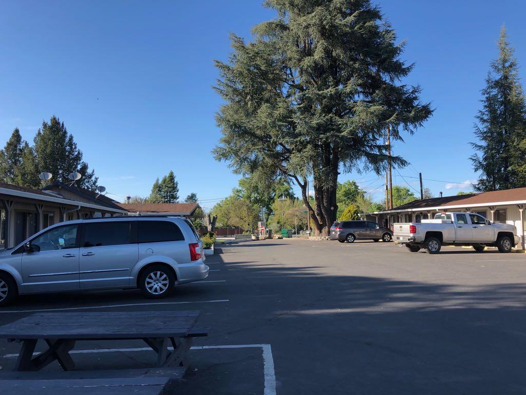 Kelseyville Motel Екстер'єр фото