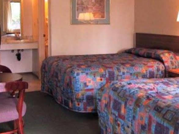 Kelseyville Motel Екстер'єр фото